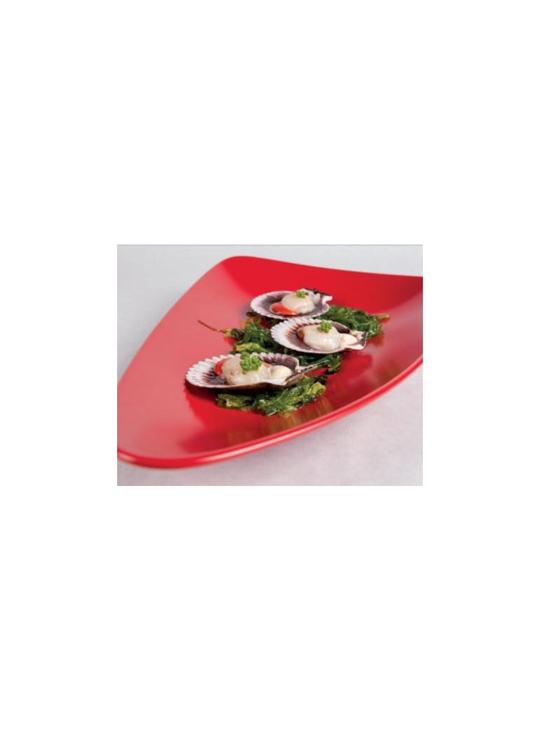 Lėkštė raudona trikampė MING II 20 x 13 x 2 cm. porcel.