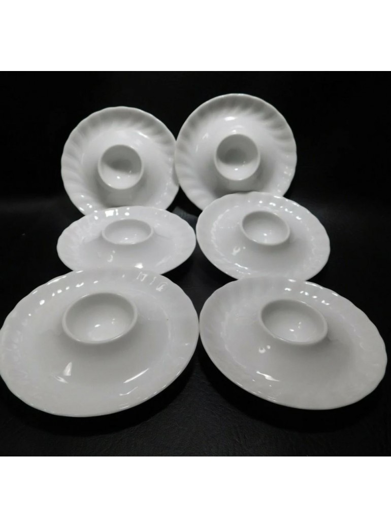 Lėkštutė kiaušiniui 13 cm. porcel.