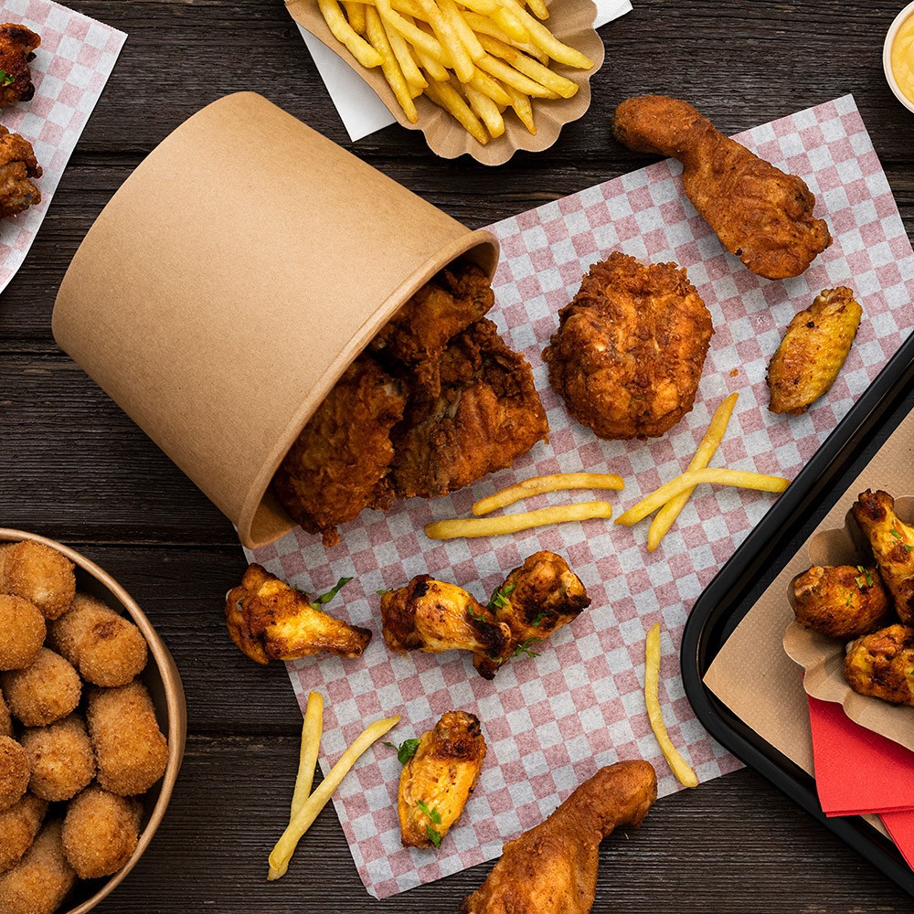 Vienkartinis kibirėlis vištienai popierinis su dangteliu (rudas, 1920 ml., 50 vnt.)