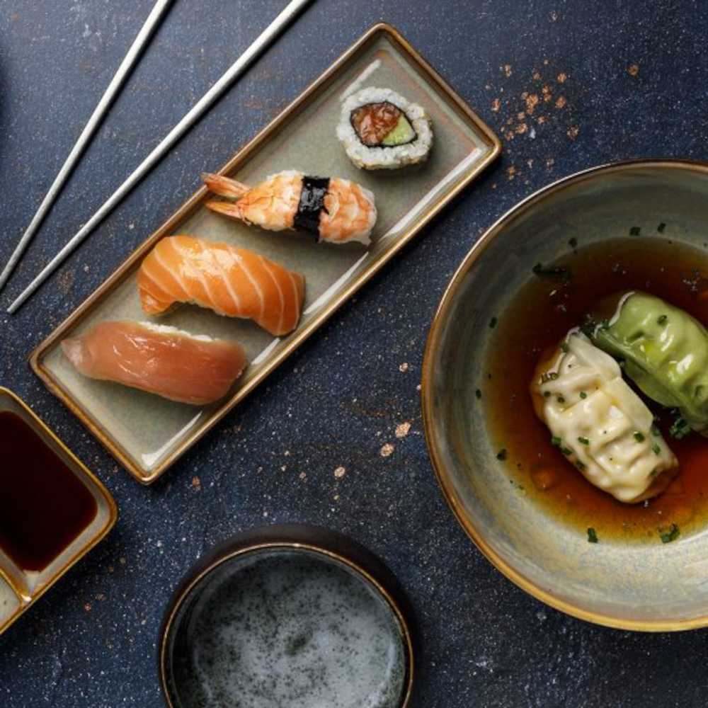 Lėkštė stačiakampė, JAP, ruda, 22 x 12,8 x h2,5 cm.